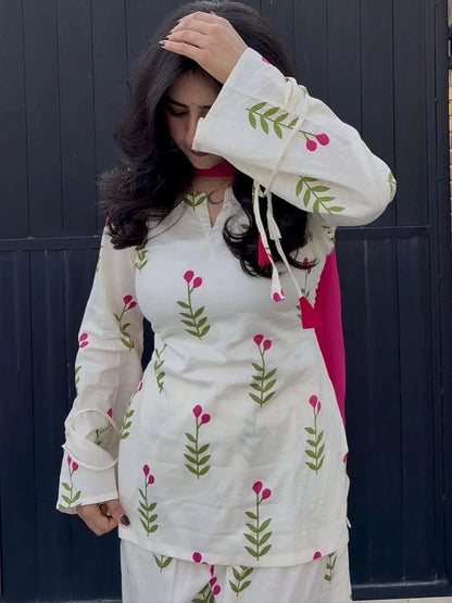 Ivory Floral Printed Cotton Kurta Pant & Dupatta Set
